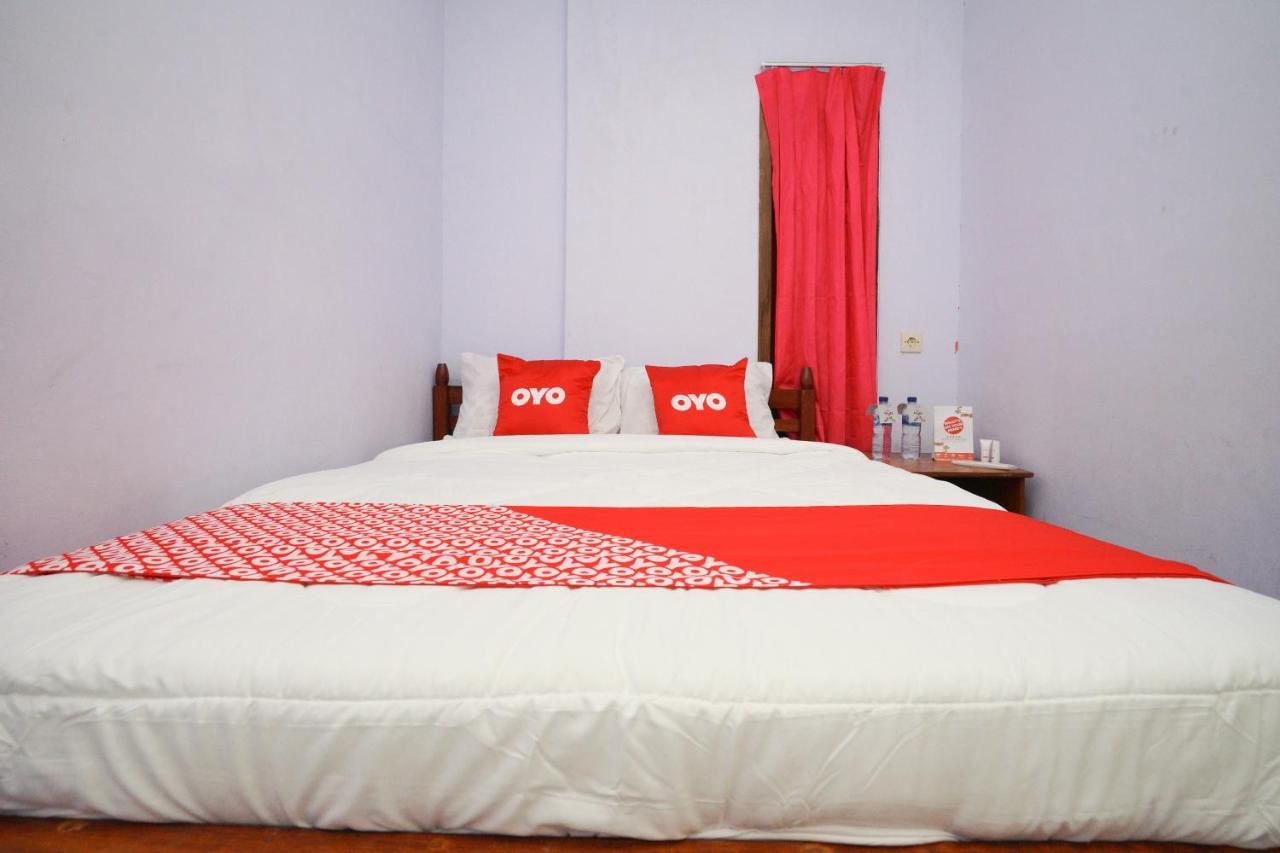 Oyo 2120 Pieter Homestay Bromo Probolinggo Exterior foto